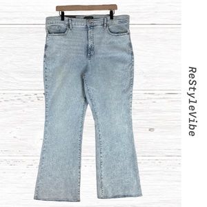 BANANA REPUBLIC Women’s Size 34/18 Denim Jeans Cropped Bootcut Fit NWT High Rise